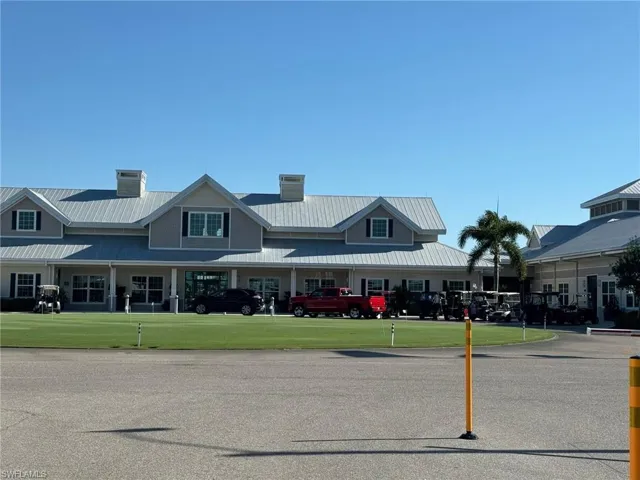 335  Nicklaus  BLVD, North Fort Myers, FL 33903