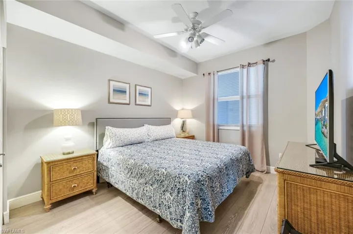 470  Launch  CIR, Naples, FL 34108