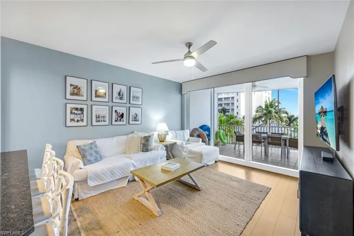 470  Launch  CIR, Naples, FL 34108