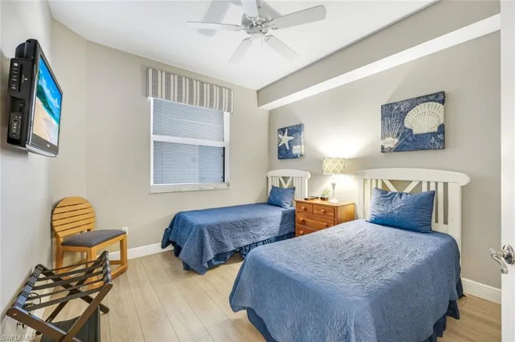 470  Launch  CIR, Naples, FL 34108
