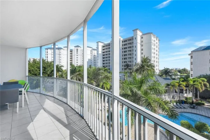470  Launch  CIR, Naples, FL 34108