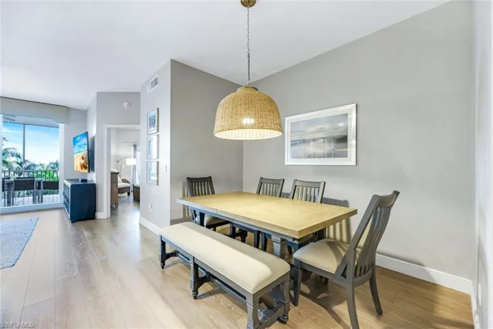 470  Launch  CIR, Naples, FL 34108