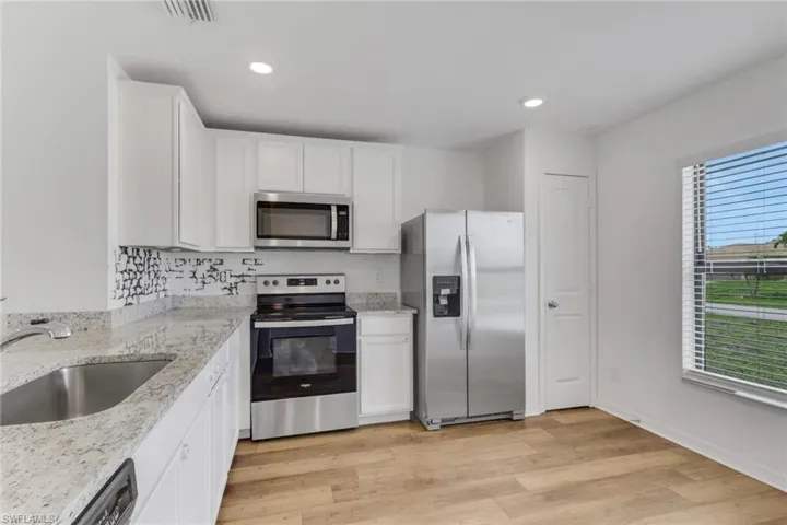 219 Nw 25th Ter, Cape Coral, Florida 33993