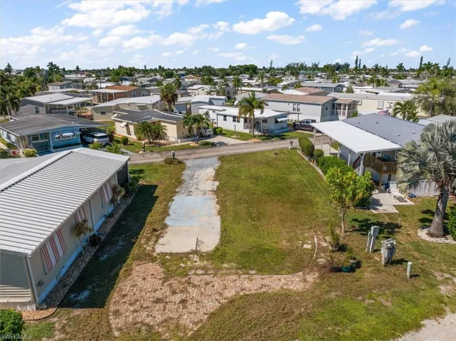 32 Ronald Dr, Fort Myers, Florida 33908