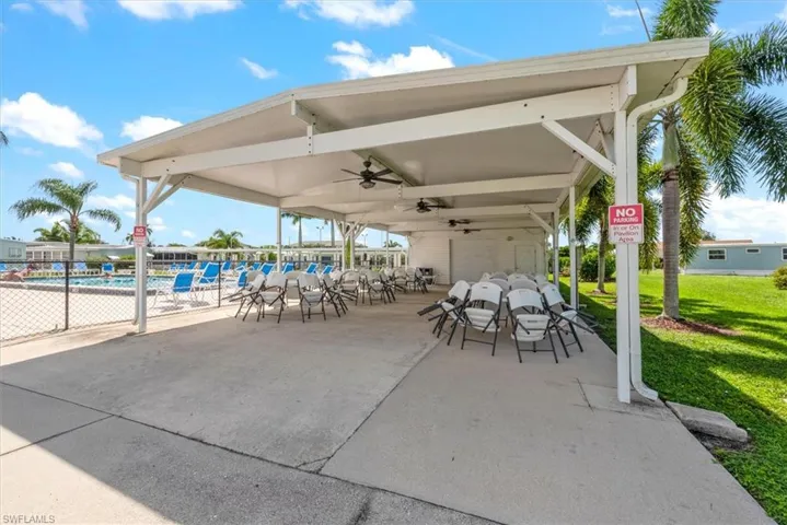 32 Ronald Dr, Fort Myers, Florida 33908