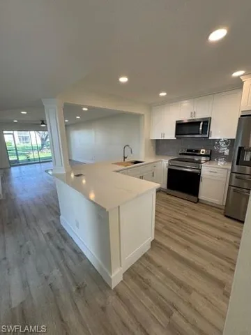 1344 Derbyshire Ct 101, Naples, Florida 34116