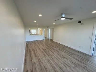 1344 Derbyshire Ct 101, Naples, Florida 34116
