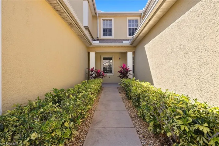 14763  Calusa Palms  DR, Fort Myers, FL 33919