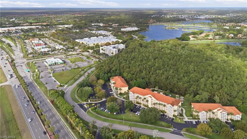 You can walk to Starbucks and Publix and so much more!