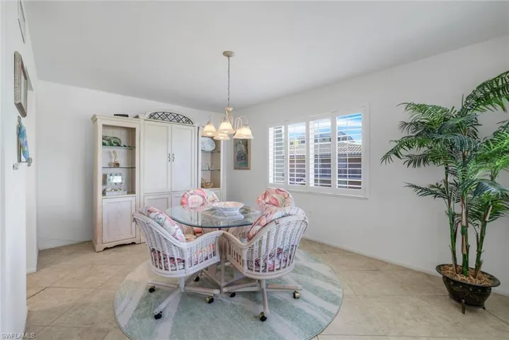 1930 Gulf Shore Blvd N # B302, Naples Fl 34102