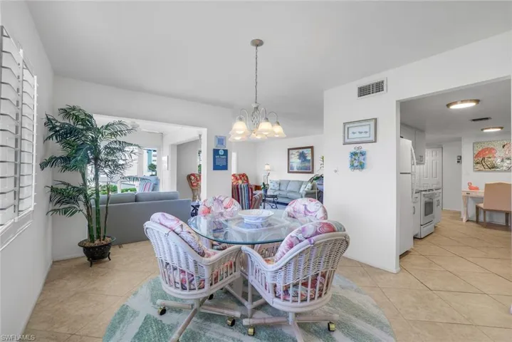 1930 Gulf Shore Blvd N # B302, Naples Fl 34102
