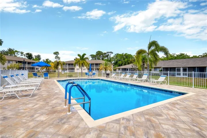 2360 Naples Trace Cir # 4, Naples Fl 34109