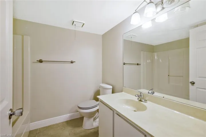 2360 Naples Trace Cir # 4, Naples Fl 34109