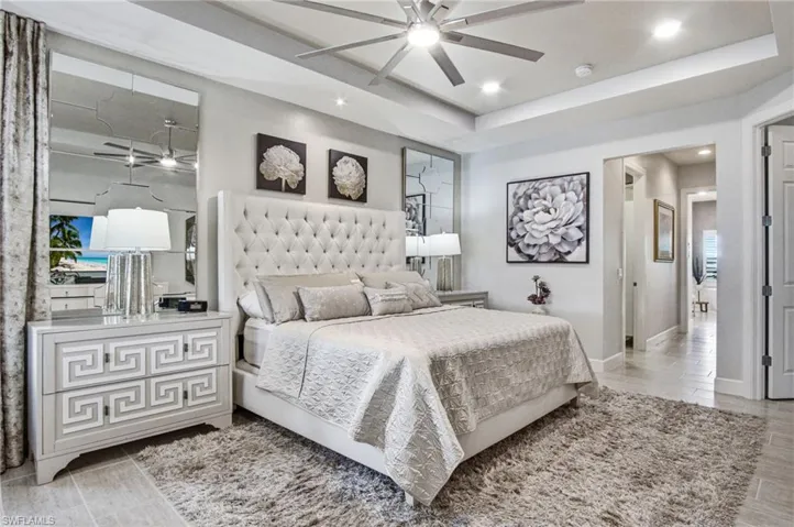 16284 Camden Lakes Cir, Naples, Florida 34110