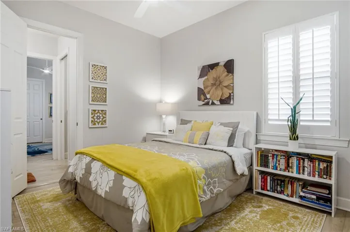 16284 Camden Lakes Cir, Naples, Florida 34110
