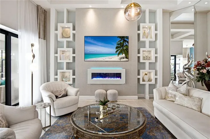 16284 Camden Lakes Cir, Naples, Florida 34110