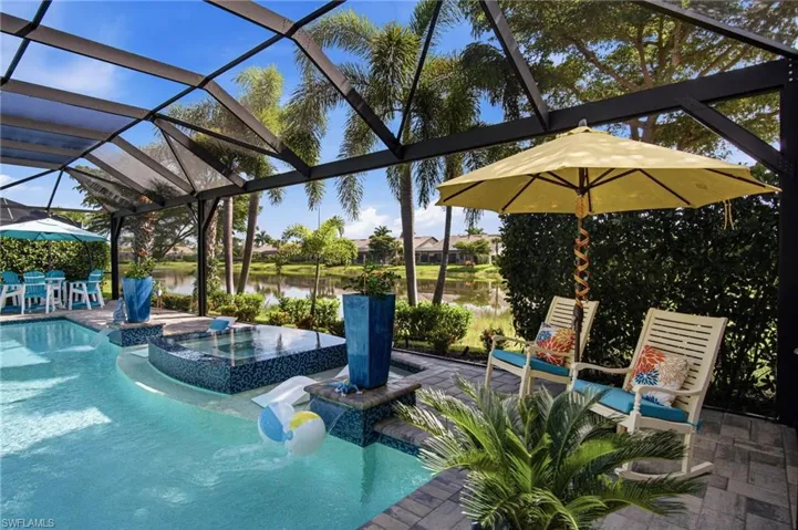 16284 Camden Lakes Cir, Naples, Florida 34110