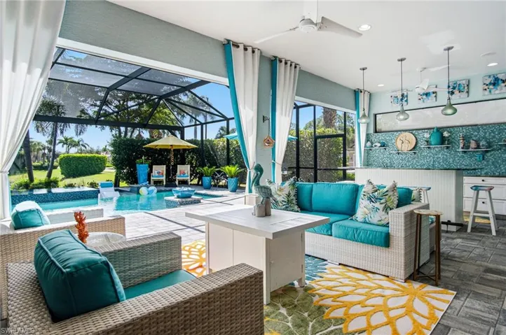 16284 Camden Lakes Cir, Naples, Florida 34110