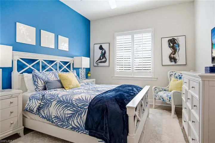 16284 Camden Lakes Cir, Naples, Florida 34110