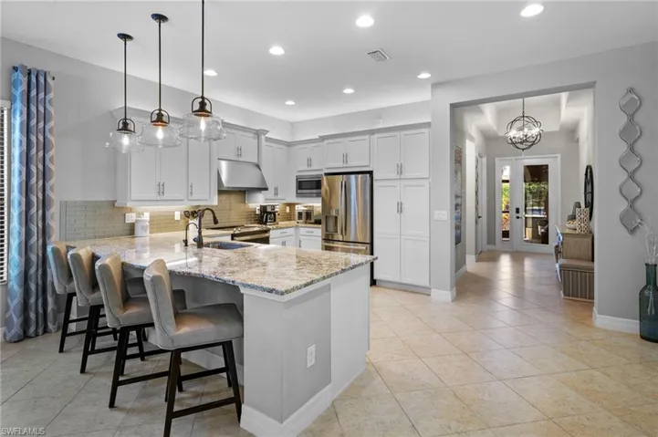 10092 Windy Pointe Ct, Fort Myers, Florida 33913