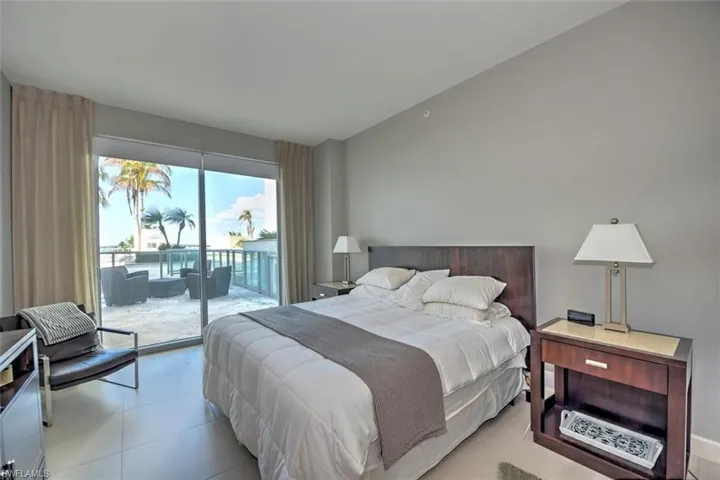 3000 Oasis Grand Blvd 407, Fort Myers, Florida 33916