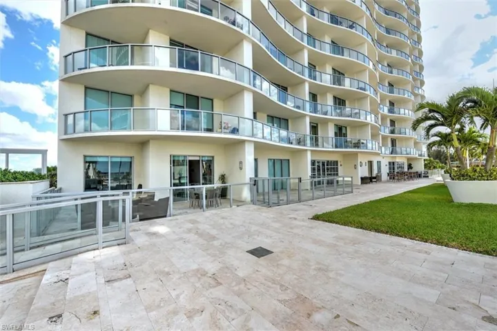 3000 Oasis Grand Blvd 407, Fort Myers, Florida 33916