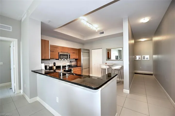 3000 Oasis Grand Blvd 407, Fort Myers, Florida 33916