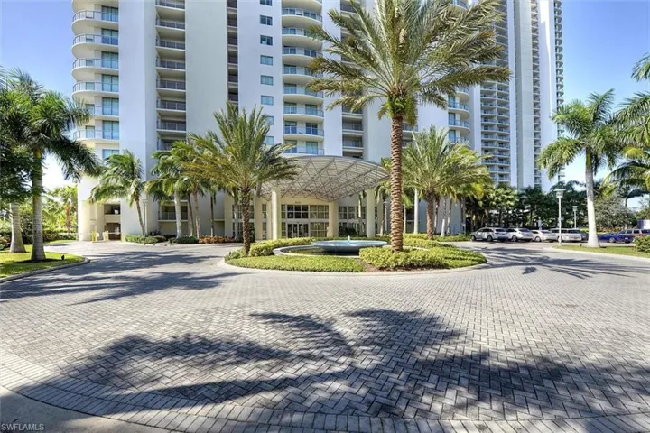 3000 Oasis Grand Blvd 407, Fort Myers, Florida 33916