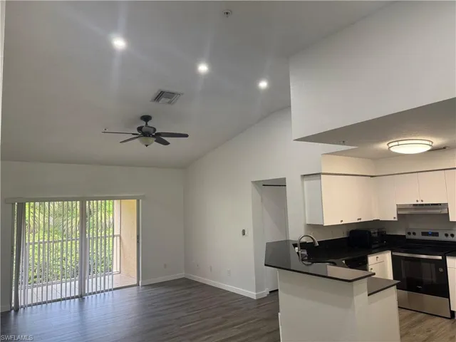8285 Ibis Club Dr 805, Naples, Florida 34104