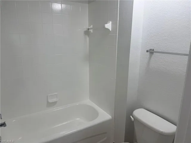 8285 Ibis Club Dr 805, Naples, Florida 34104
