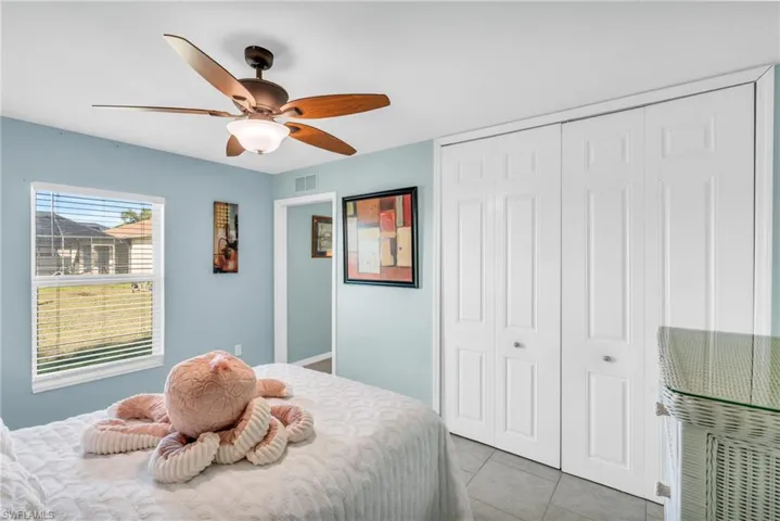2910 NW 7th  PL, Cape Coral, FL 33993