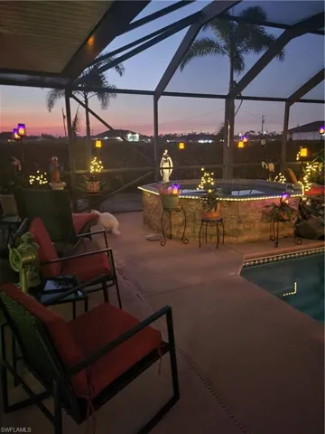 2910 NW 7th  PL, Cape Coral, FL 33993