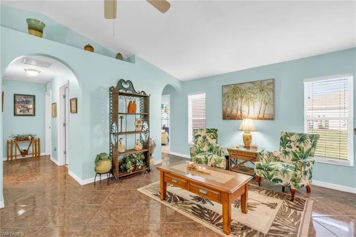 2910 NW 7th  PL, Cape Coral, FL 33993