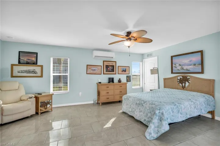 2910 NW 7th  PL, Cape Coral, FL 33993