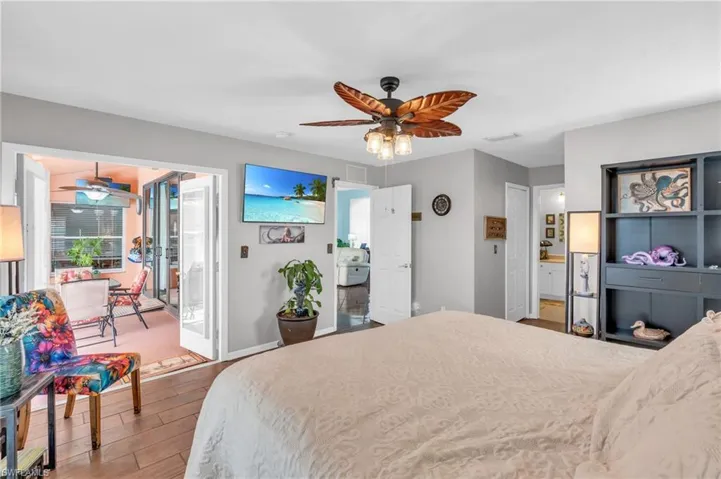 2910 NW 7th  PL, Cape Coral, FL 33993