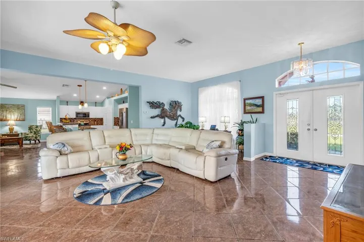 2910 NW 7th  PL, Cape Coral, FL 33993