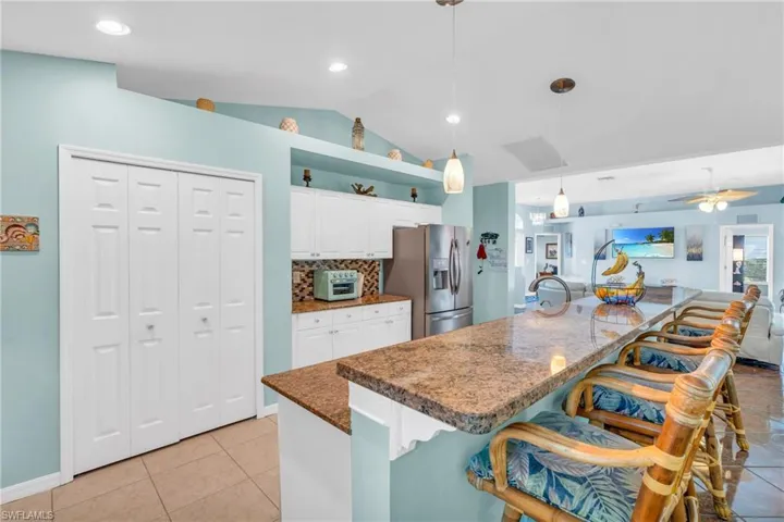 2910 NW 7th  PL, Cape Coral, FL 33993