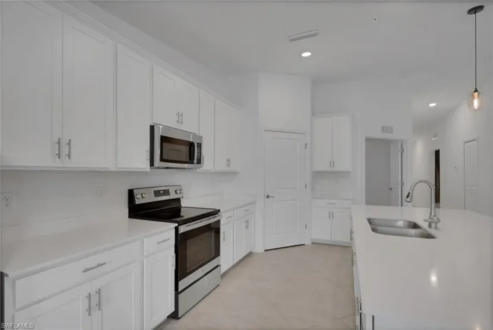 6031 Ellerston Way 1925, Immokalee, Florida 34142