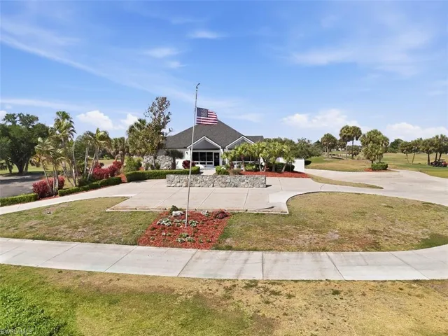 Expansive golf course at close proximity