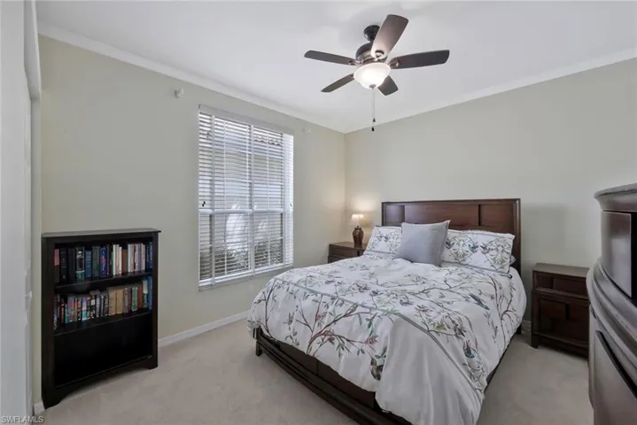 93  Silver Oaks  CIR, Naples, FL 34119