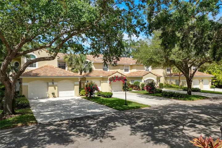 93  Silver Oaks  CIR, Naples, FL 34119