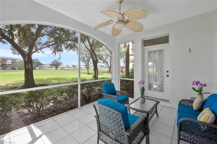 93  Silver Oaks  CIR, Naples, FL 34119