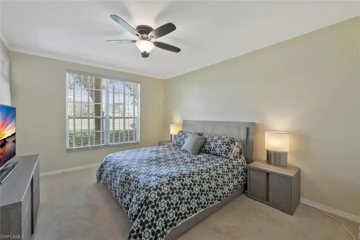 93  Silver Oaks  CIR, Naples, FL 34119