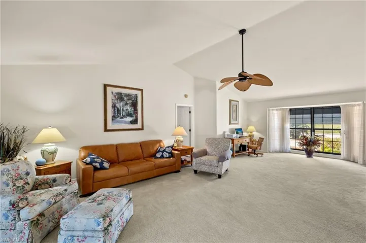 943 NE 23rd  AVE, Cape Coral, FL 33909