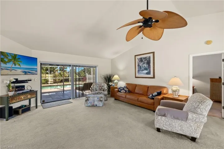 943 NE 23rd  AVE, Cape Coral, FL 33909
