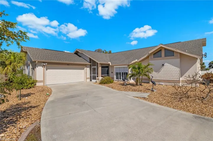943 NE 23rd  AVE, Cape Coral, FL 33909