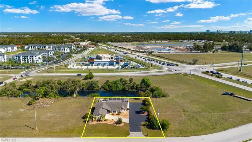 943 NE 23rd  AVE, Cape Coral, FL 33909