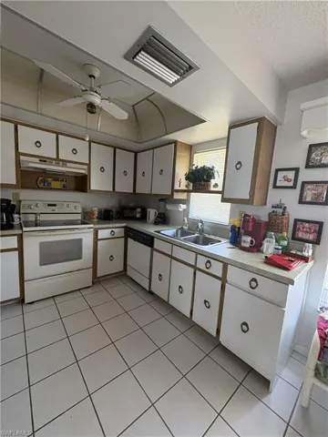 619 SE 47th  ST, Cape Coral, FL 33904