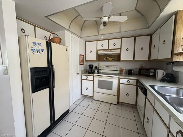 619 SE 47th  ST, Cape Coral, FL 33904
