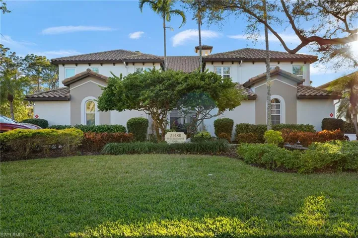 Welcome to 21480 Pelican Sound Dr. #202.